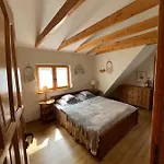 Domek letniskowy Letniskowy Opowieści Z Narie