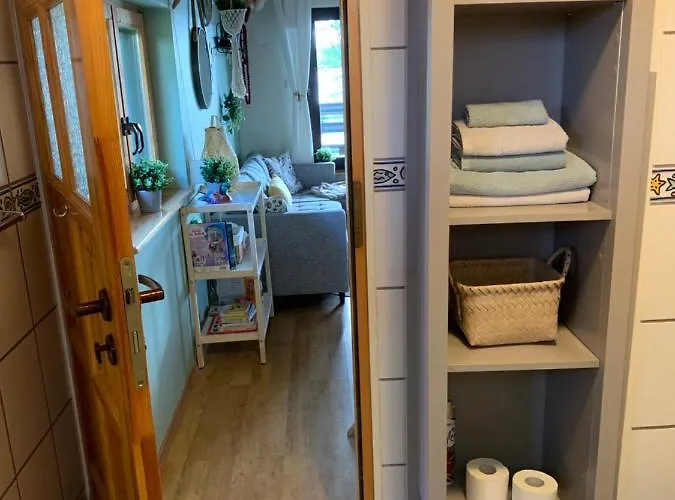 Letniskowy Opowiesci Z Narie