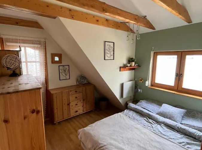 Domek letniskowy Letniskowy Opowiesci Z Narie *