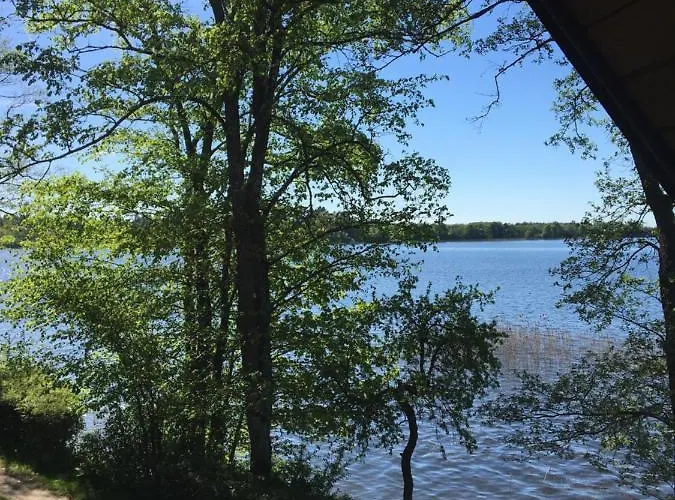 Letniskowy Opowiesci Z Narie *